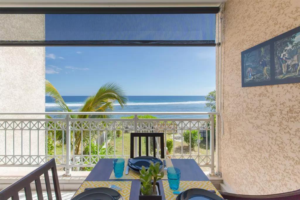 Le Petrel Blanc - Appartement Sur La Plage De La Souris Blanche Trois Bassins Exteriör bild